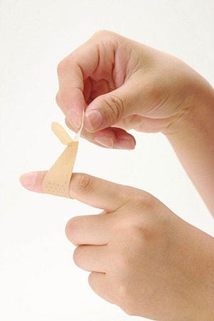 指輪を売る事は誰でも出来ます。